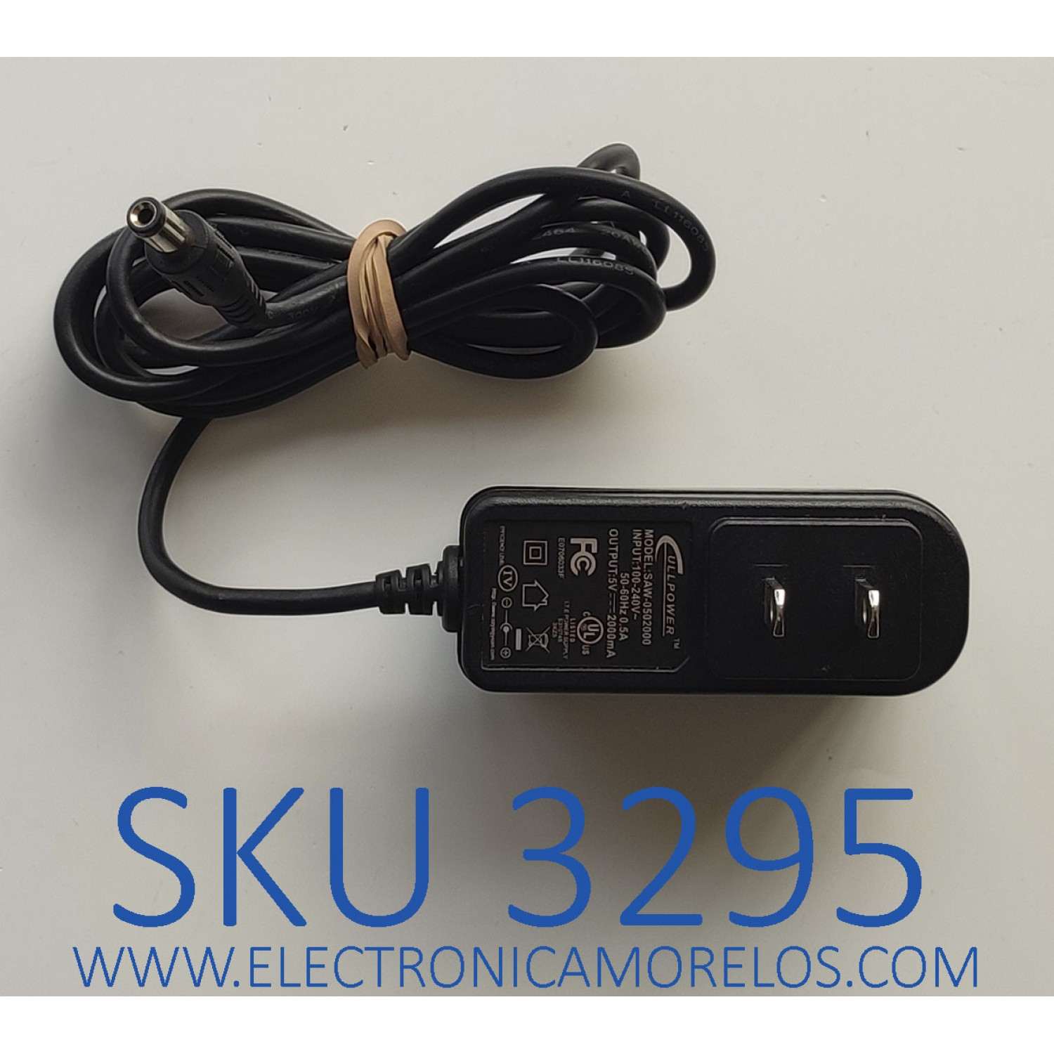 ADAPTADOR AC/DC ULLPOWER / NUMERO DE PARTE SAW-0502000 / INPUT: 100-240V AC 50-60HZ 0.5A / OUTPUT: 5V DC - 2000ma	